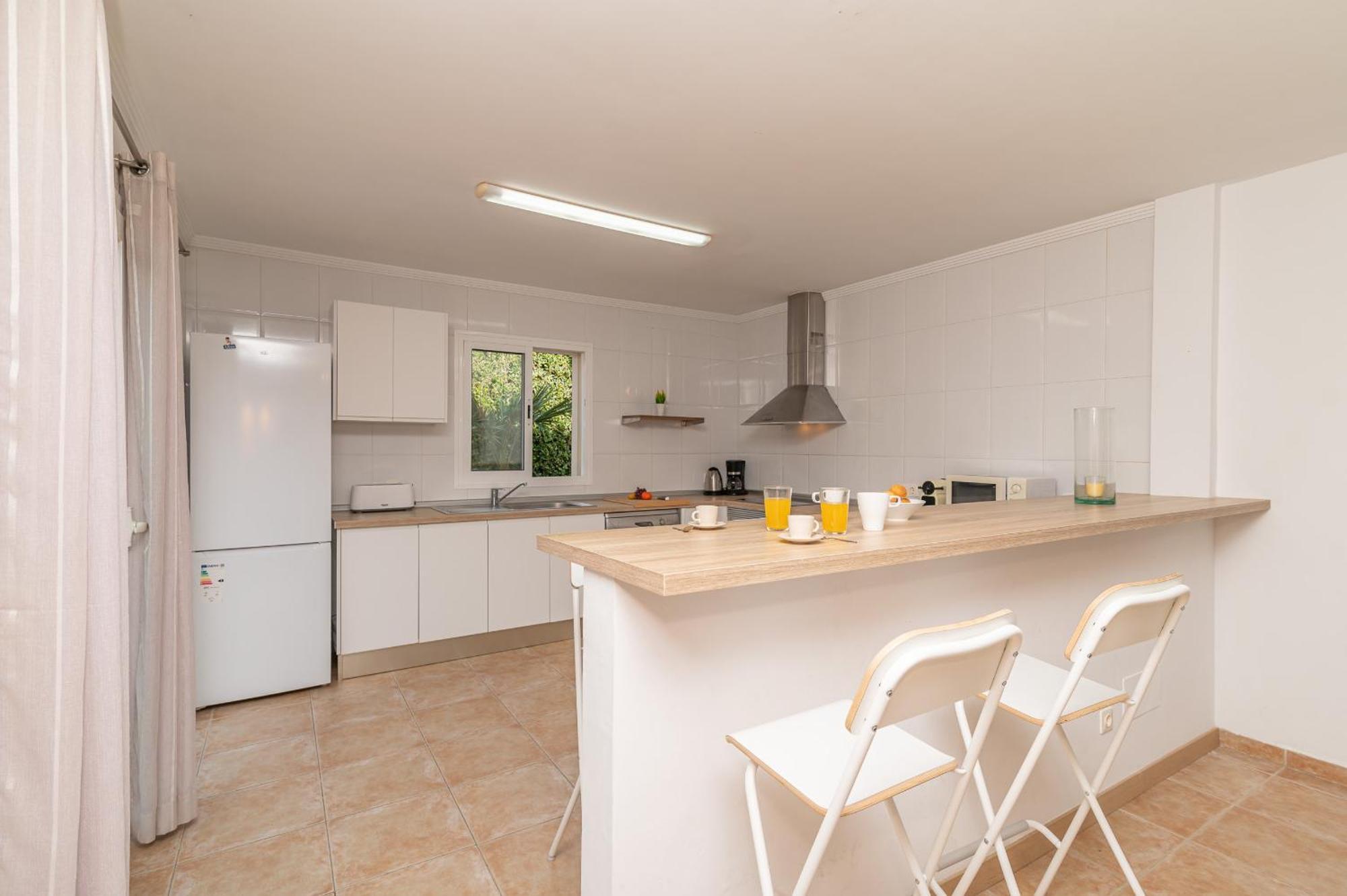 Bonaire Solar 200 By Sealand *